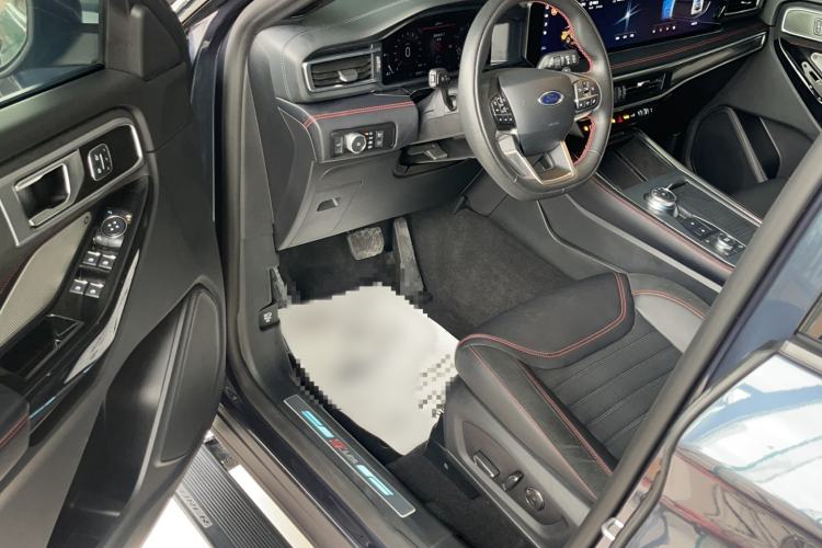 Used Ford Explorer 2023 EcoBoost 285 4x4 ST-LINE 6-Seater
