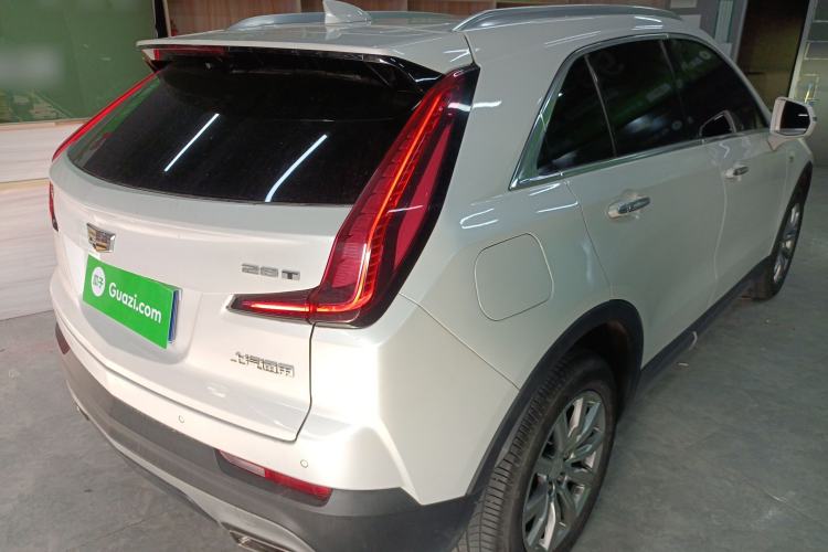 Used Cadillac XT4 2018 28T Two-Wheel Drive Leading Version
