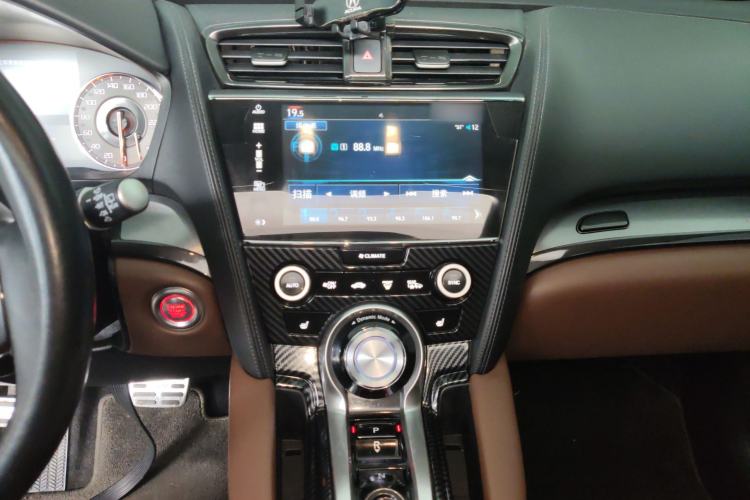 Used Acura CDX 2016 1.5T Two-Wheel Drive Deluxe Edition