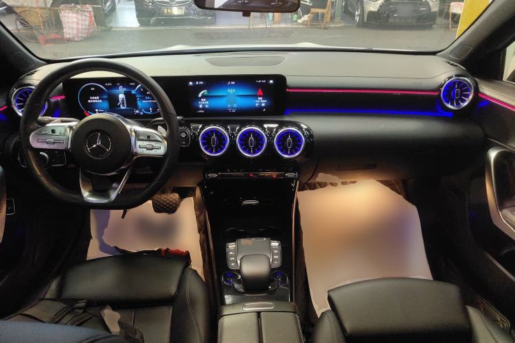 Used Mercedes-Benz A-Class 2022 Restyled A 200 L Sport Sedan Fashion Version
