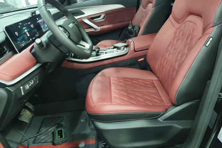 Used JETOUR X70 PLUS 2024 Champion Edition 1.5T DCT Champion MAX 7-Seater
