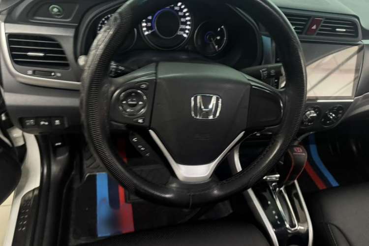 Used Honda Crider 2016 1.8L CVT Luxury Edition
