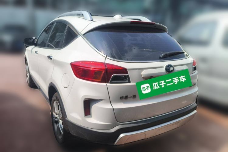 Used Bestune X80 2015 2.0L Automatic Luxury Version
