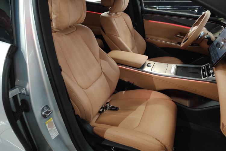 Used BYD Han L 2025 EV Four-Wheel Drive LiDAR Flagship Model
