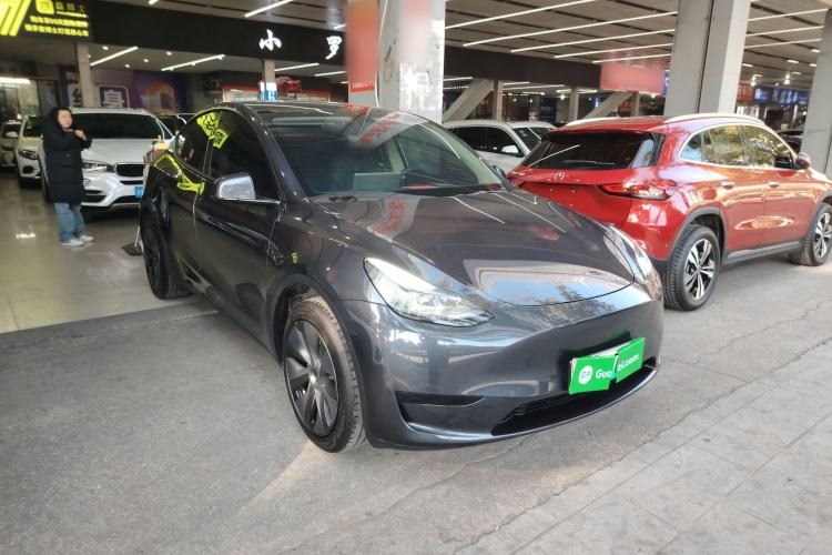 Used Tesla Model Y 2024 Rear-Wheel-Drive Version
