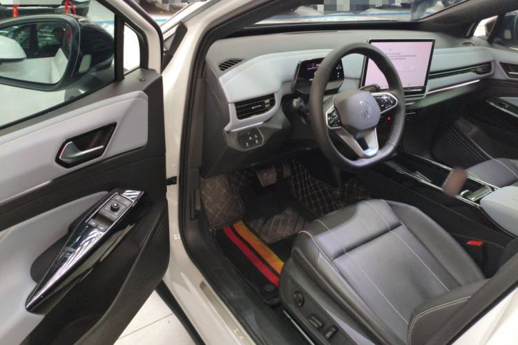 Used Volkswagen ID.4 X 2024 Pure & Smart Edition
