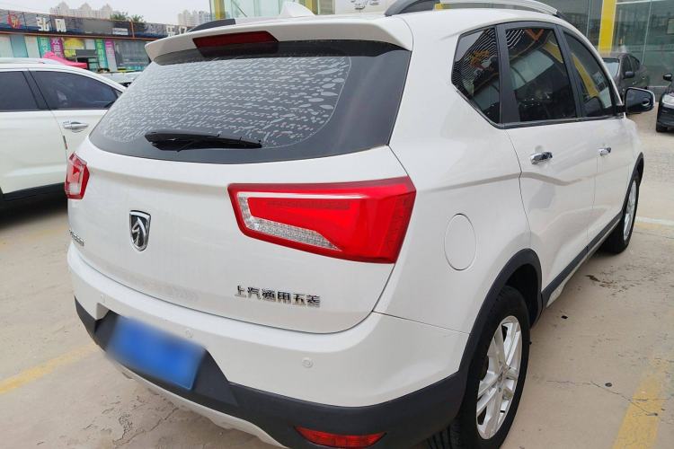 Used Baojun 560 2016 1.8L iAMT Elite Edition
