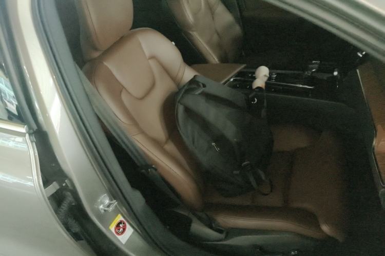 Used Volvo S60 2021 T4 Zhiyuan Luxury Edition