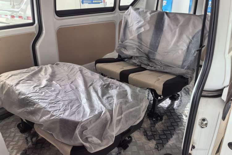 Used Kuayue Kuayue Xing V7 EV 2024 251 km Luxury Dual-Door Version 6 Seats
