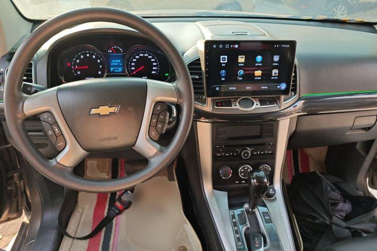 Used Chevrolet Captiva 2015 2.4L Two-Wheel Drive Urban Version 7 Seats
