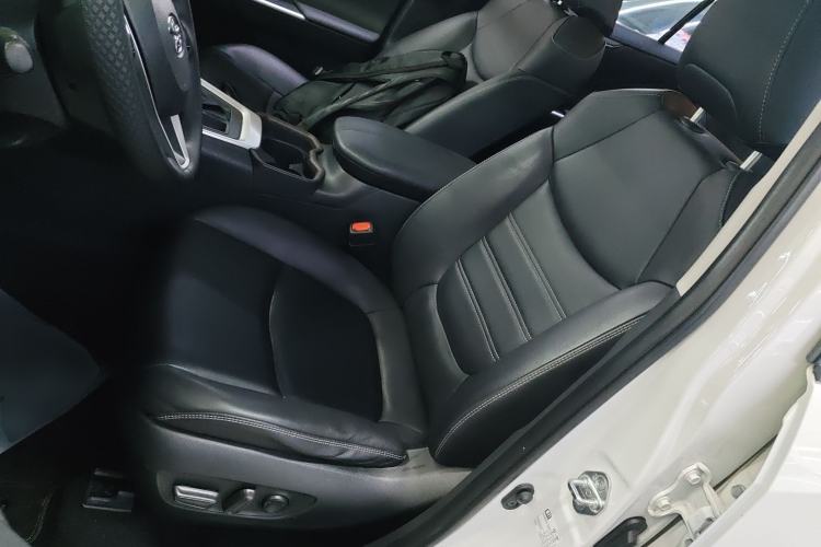 Used Toyota RAV4 2020 2.0L CVT Two-Wheel Drive Fashion PLUS Edition
