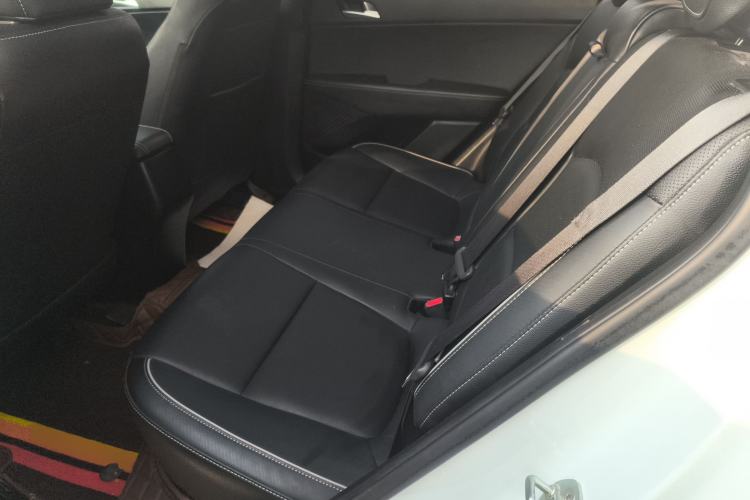 Used Hyundai ix25 2017 1.6L Automatic Smart Version
