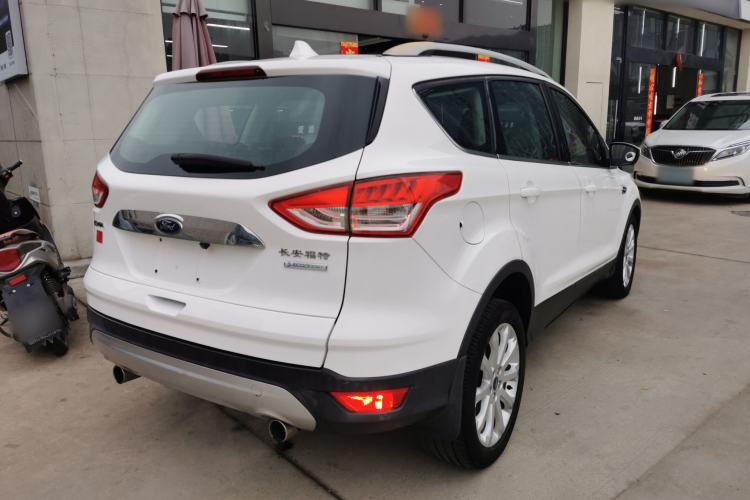 Used Ford Kuga 2015 1.5L GTDi Two-Wheel-Drive Comfort Model
