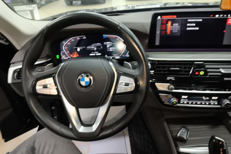 Used BMW 5 Series 2023 530Li Luxury Edition Premium Package