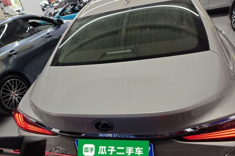 Used Lexus ES 2018 200 Luxury Edition China V Standard