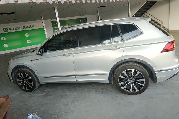 Used Volkswagen Tiguan L 2017 330TSI Automatic Two-Wheel Drive Flagship Edition
