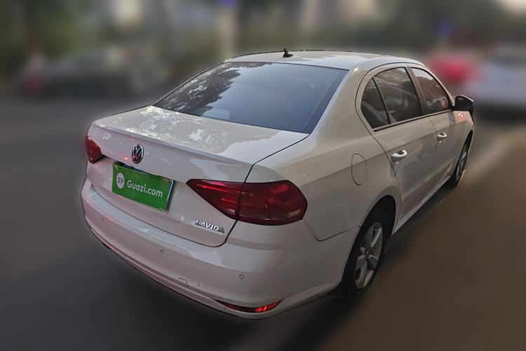 Used Volkswagen Lavida 2015 1.6L Automatic Fashion Edition