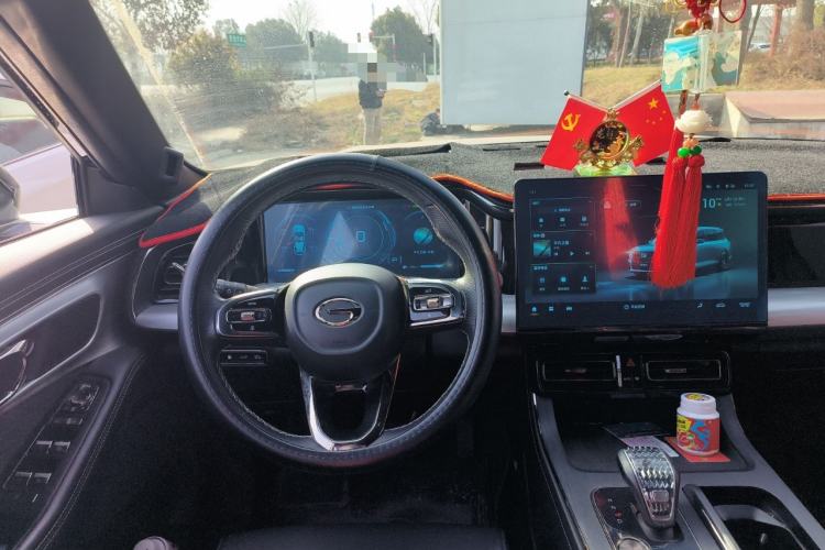 Used GAC Trumpchi GS8 2022 Dual-Engine Series 2.0TM Two-Wheel Drive Prestige Edition (7 Seats)