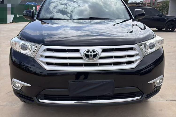 Used Toyota Highlander 2012 2.7L Two-Wheel Drive 7-Seater Luxury Edition
