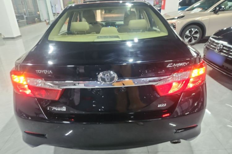 Used Toyota Camry 2013 2.0G Comfort Edition
