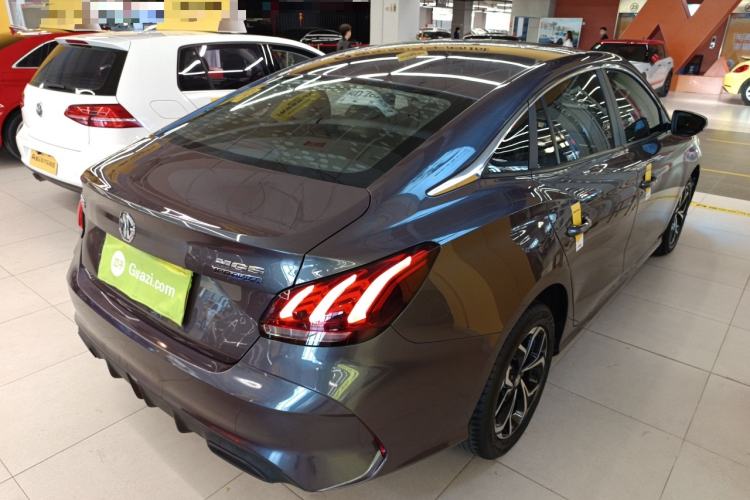 Used MG 5 2021 180 DVVT CVT Youthful Style Edition
