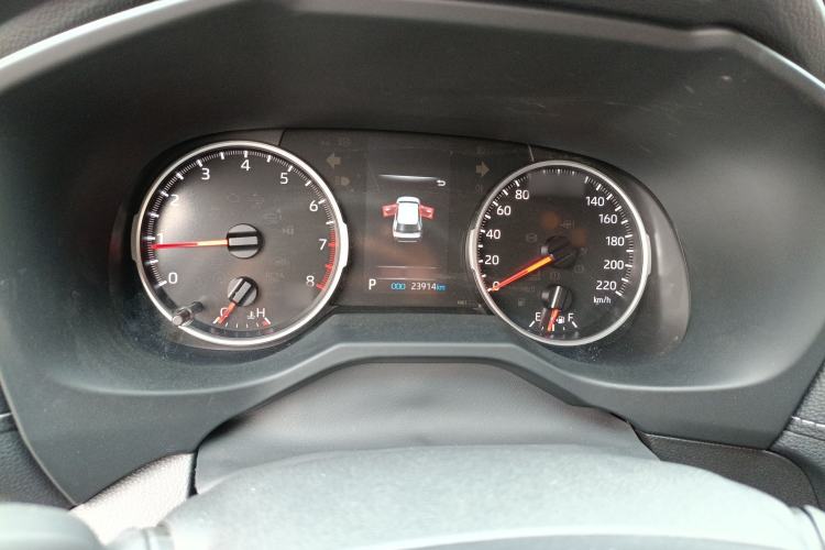 Used Toyota Wildlander 2022 Updated Version 2.0L CVT Two-Wheel Drive Leading Edition