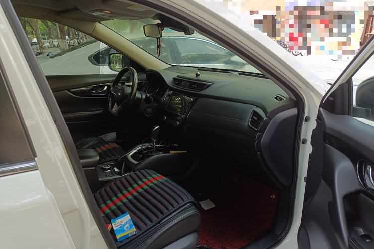 Used Nissan X-Trail 2017 2.5L CVT Luxury Edition 4WD
