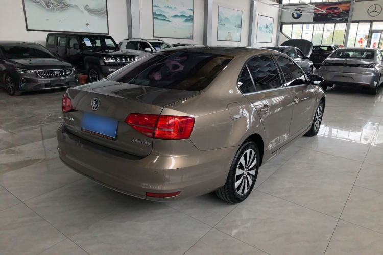 Used Volkswagen Sagitar 2017 1.6L Automatic Comfort Model
