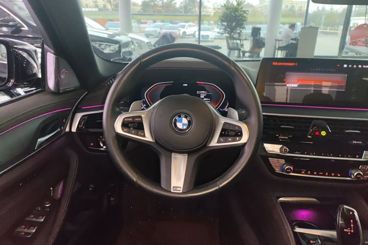 Used BMW 5 Series 2022 Restyled 530Li Leading Edition M Sport Package