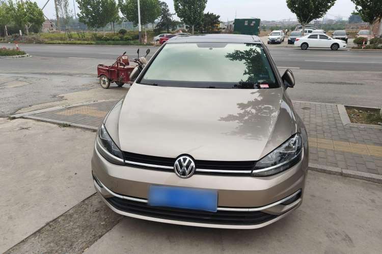 Used Volkswagen Golf 2018 1.6L Automatic Comfort Model
