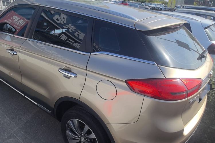 Used Geely Auto Emgrand X7 Sport 2016 1.8TD Automatic ZhiZun Version
