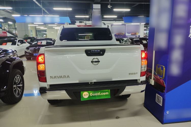 Used Nissan Navara 2021 2.5L Automatic 4x4 Premium Version QR25
