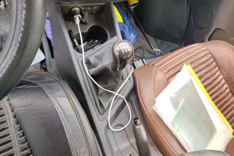 Used Chana Ruixing M60 2023 1.6L CNG Comfort-Grade 6-Seater Passenger Vehicle
