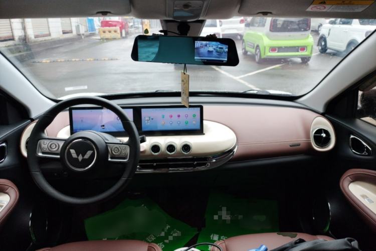 Used Wuling Bingo 2023 333 km Lingxi Connected Version
