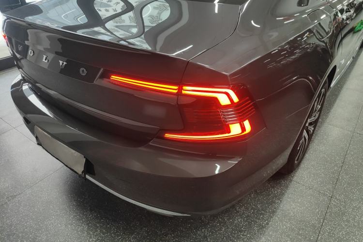 Used Volvo S90 2022 B5 Zhiyi Luxury Edition