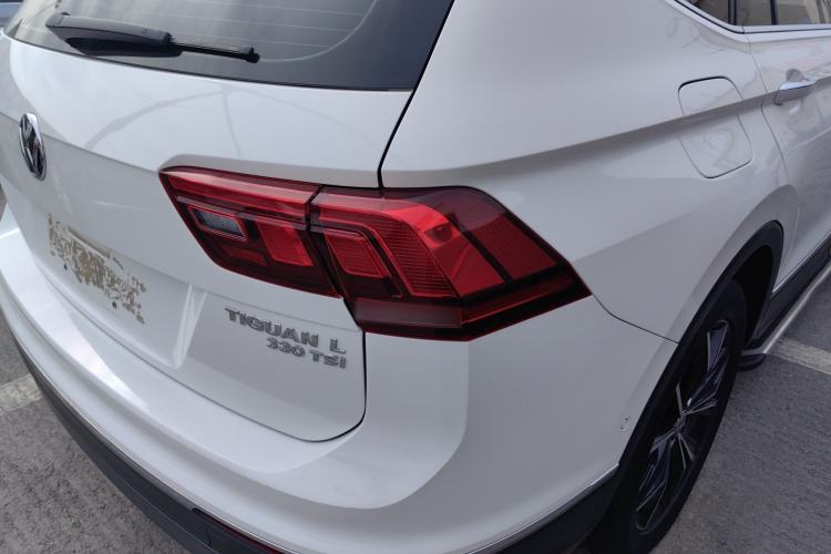 Used Volkswagen Tiguan L 2019 Revised 330TSI Automatic Two-Wheel Drive Smart & Luxury Edition China VI Standard