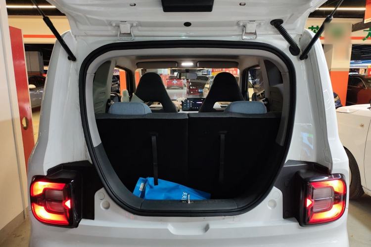 Used Geely Galaxy Panda 2023 Panda Mini 200km Dynamic Bear
