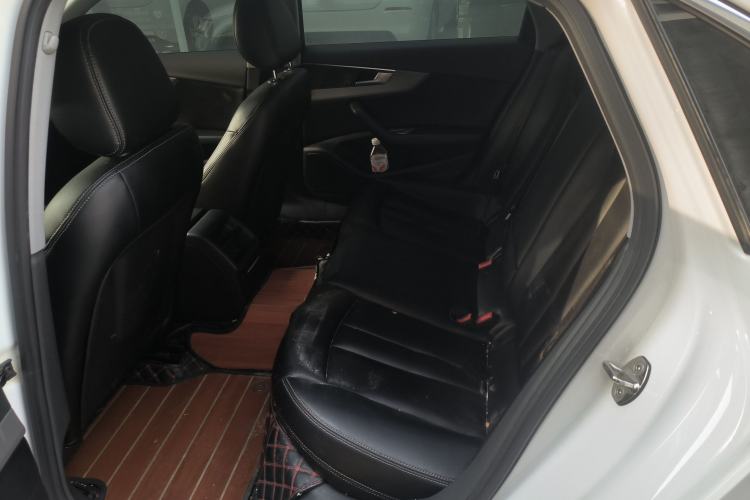 Used Audi A4L 2019 40 TFSI Ambition China VI