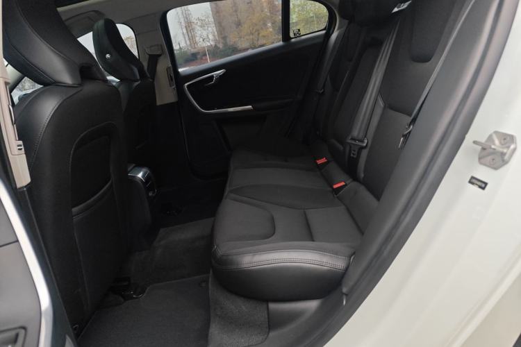 Used Volvo S60 2016 S60L T3 Smart Drive Edition
