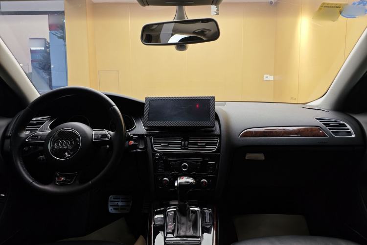 Used Audi A4L 2015 35 TFSI Automatic Comfort Model
