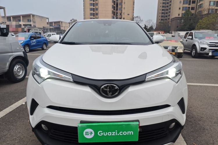 Used Toyota IZOA 2018 2.0L Yichi Version China VI Standard