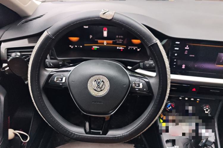 Used Volkswagen Lavida 2021 1.5L Automatic Comfort Edition
