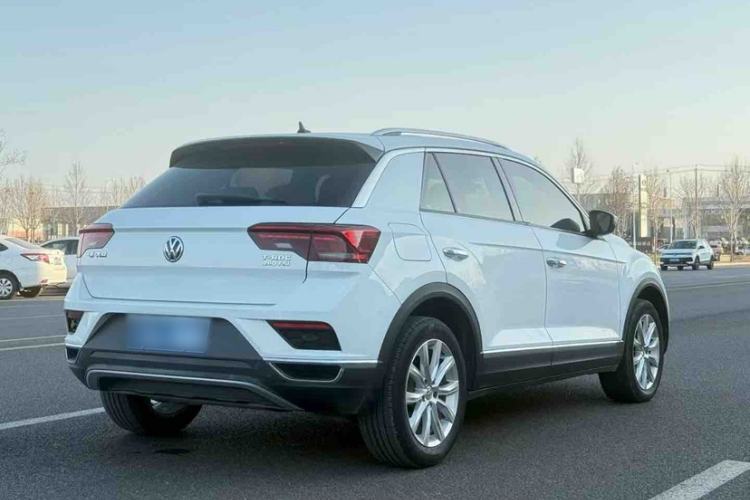 Used Volkswagen T-ROC 2018 230TSI DSG Two-Wheel Drive Advanced Version China VI Standard
