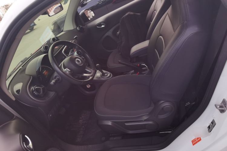 Used  fortwo 2018 1.0L 52kW Hardtop Passion Edition China V Standard
