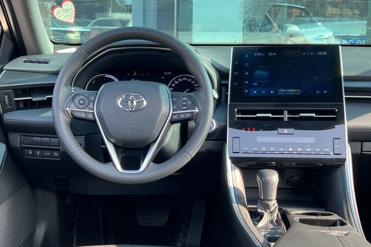 Used Toyota Avalon 2023 Dual-Engine 2.5L Luxury Edition
