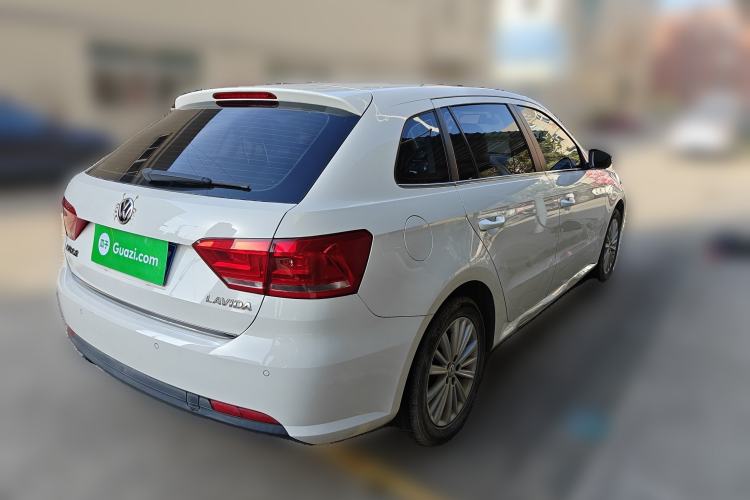 Used Volkswagen Gran Lavida 2013 1.6L Automatic Comfort Model
