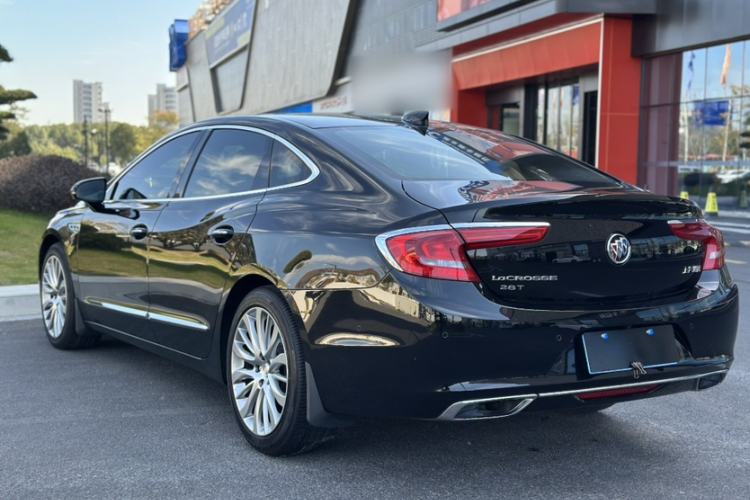 Used Buick LaCrosse 2018 28T Luxury Edition