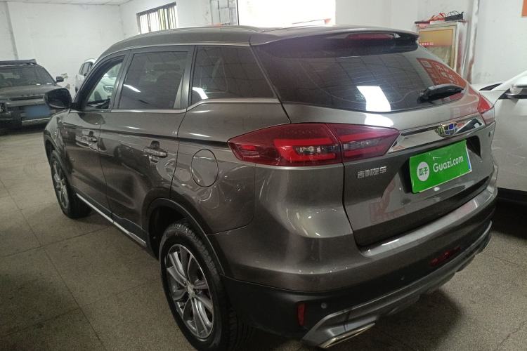 Used Geely Auto Emgrand X7 Sport 2018 1.8TD Automatic Two-Wheel Drive Smart Connect 4G Internet Edition
