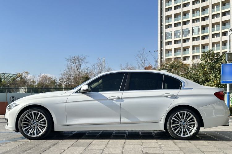 Used BMW 3 Series 2019 320Li Fashion Model
