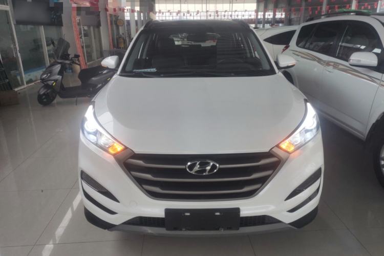 Used Hyundai Tucson 2018 1.6T Dual-Clutch Two-Wheel Drive 15th Anniversary Special Edition